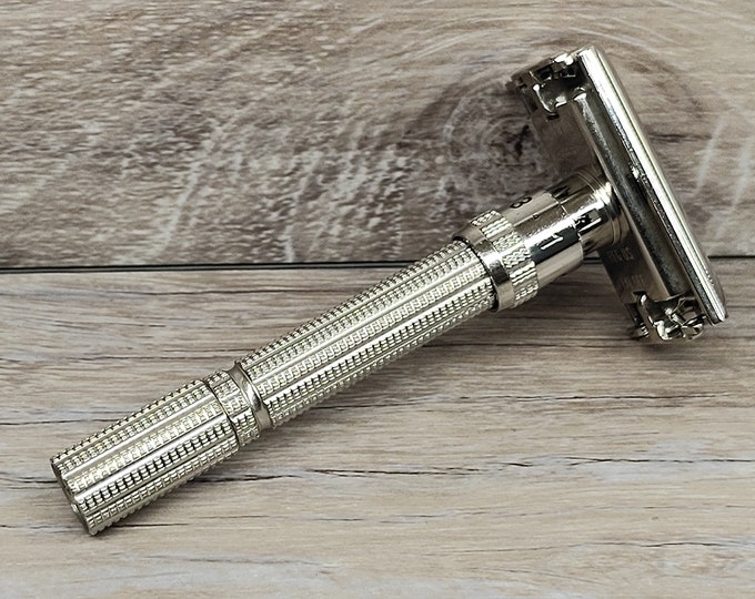 Gillette Slim Adjustable H4 1962 Vintage Safety Razor Replated Mirror