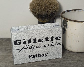 Estuche de viaje para maquinilla de afeitar Gillette Fatboy con soporte y contenedor de cuchillas (Versión 2)