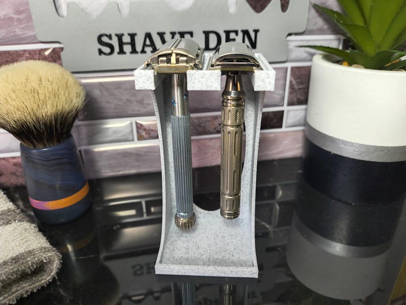 Heavy Razor Stands 2 Slot Double Edge Razor Stand With Tray - Wetshaving Holder ...