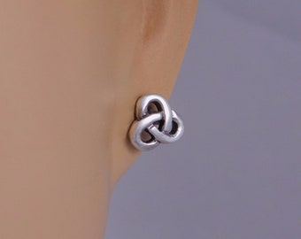 Sterling Silver Irish Love Knot Earrings: Celtic Jewelry
