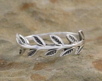 Laurel Branch Ring Sterling Silver Ring Laurel Leaf Wreath