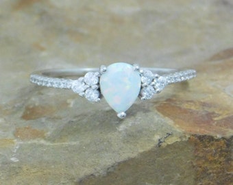 Estate Find Vintage Opal Ring 925 Silver Sz. 8