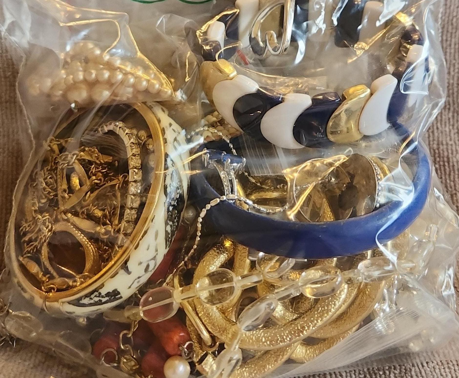 Jewelry Mystery Grab Bags!!  1 lb. bags. Costume, Modern, & Vintage Jewelry! Wearable! Rings, earrings, necklaces, bracelets, watches, etc.