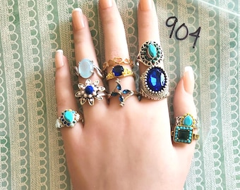 Size 9 Ring Grab Bag: 10 Costume Jewelry Rings, Size 9-10