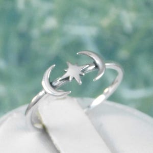 Tiny Moon & Star Sterling Silver Ring 925