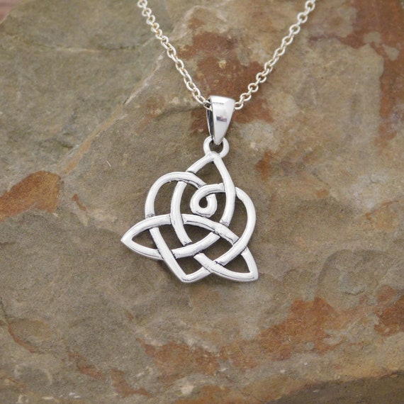 celtic motherhood knot necklace