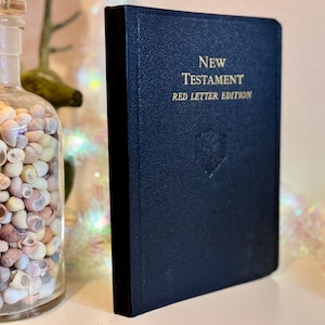 Heilige Bibel Neues Testament Red Letter Ausgabe unseres Herrn und Heilandes Jesus Christus Lederbindung Schönes Vintage Ergänzungsmaterial der 1940er Jahre