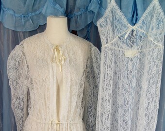 Gunne Sax White Lace Nightgown and Peignoir Robe