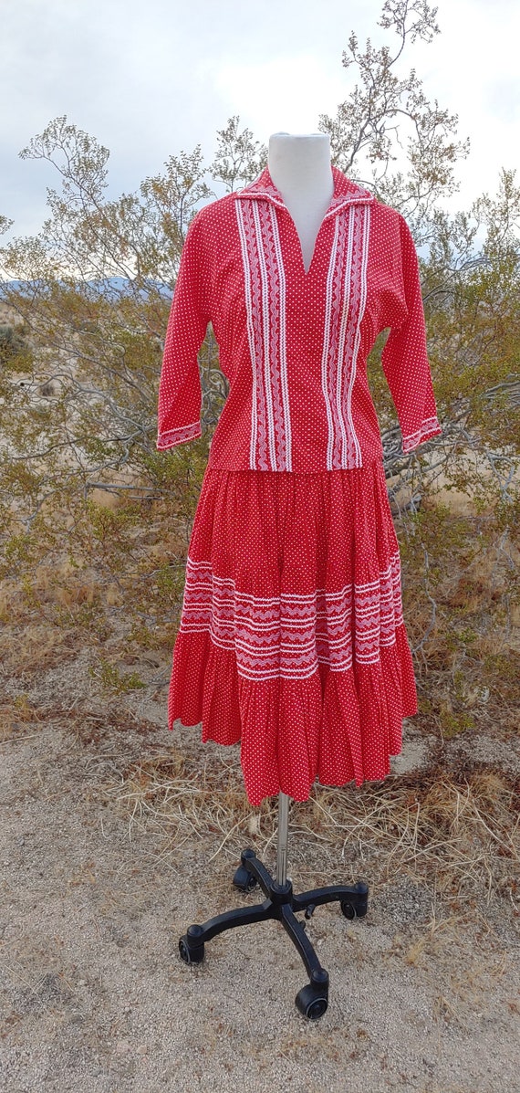 Vintage 2 Piece Faye Creations Red White Patio Dre