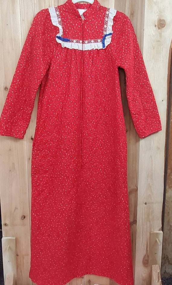 Jennifer Dale Red Quilted Housecoat House Dress Fr