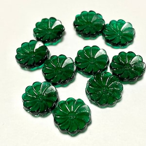Vintage Green Glass Flower Cabochon, Green CAB, Green Cabochon, Green Flower CAB, Green Flower Cabochon - 40 pieces CAB446G