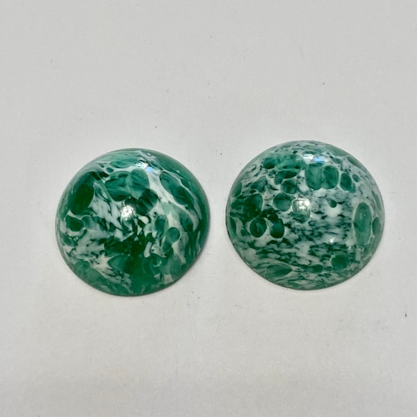 Vintage Round Green and White Glass Cabochons, Green and White CAB, Round CAB, Green and White Cabochon, 4 pieces