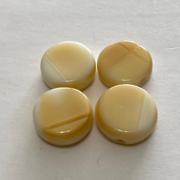 Vintage Round Beige Glass Beads, Round Bead, Cream Bead, Beige Bead, Pillow Bead - 20 pieces