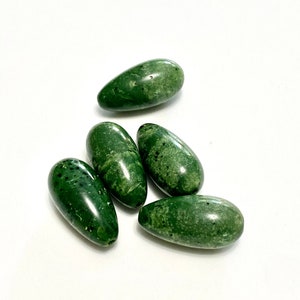 Vintage Green Lucite Teardrop Bead, Vintage Green Resin Teardrop Bead, Green Bead, Green Marbled Bead - 10 piece VL2GR