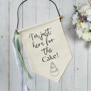 Panneau de mariage personnalisé, panneau garçon, panneau de fille de fleur, panneau allée de mariage, panneau en lin, ici pour gâteau, panneau amusant