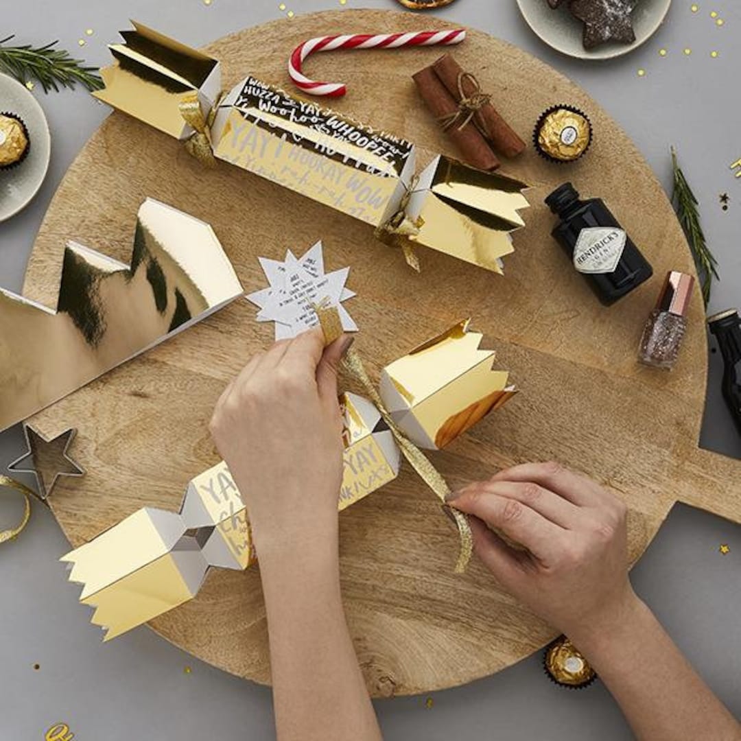 6 Gold DIY Christmas Cracker Kit, Gold Crackers, Fill Your Own Crackers, Fillable Crackers
