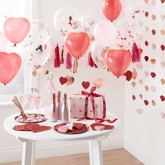 Valentines Day Decorations, Valentines Gift for Her, Valentines Day  Balloons, Valentines Day Decor, Heart Bunting, Valentines Gift Wrap 