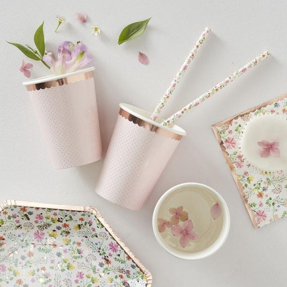 Ditsy Floral Cups (x 12)