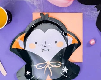 6 Vampire Halloween Plates, Cute Halloween Plates, Pastel Halloween Decor, Halloween Party, Halloween Birthday, Halloween decorations