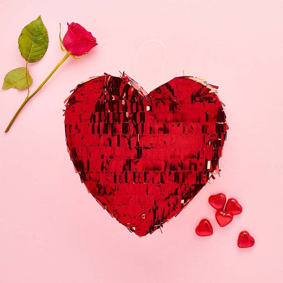Red Heart Pinata, Regalo di San Valentino per lei, San Valentino Decor, San  Valentino Party Game, Regalo di San Valentino per lui, San Valentino Party  Decor -  Italia