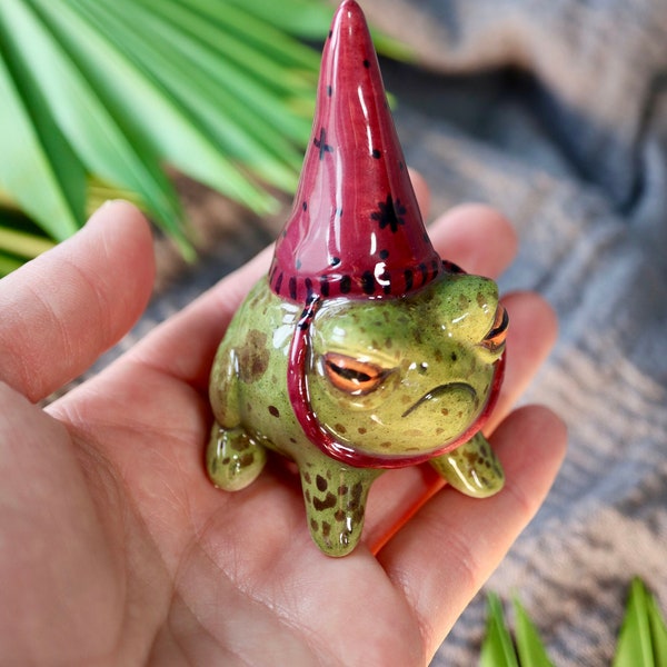 Ceramic Little Wizards Frog -  Fully Sculpted and Hand-Painted EXCLUSIVE