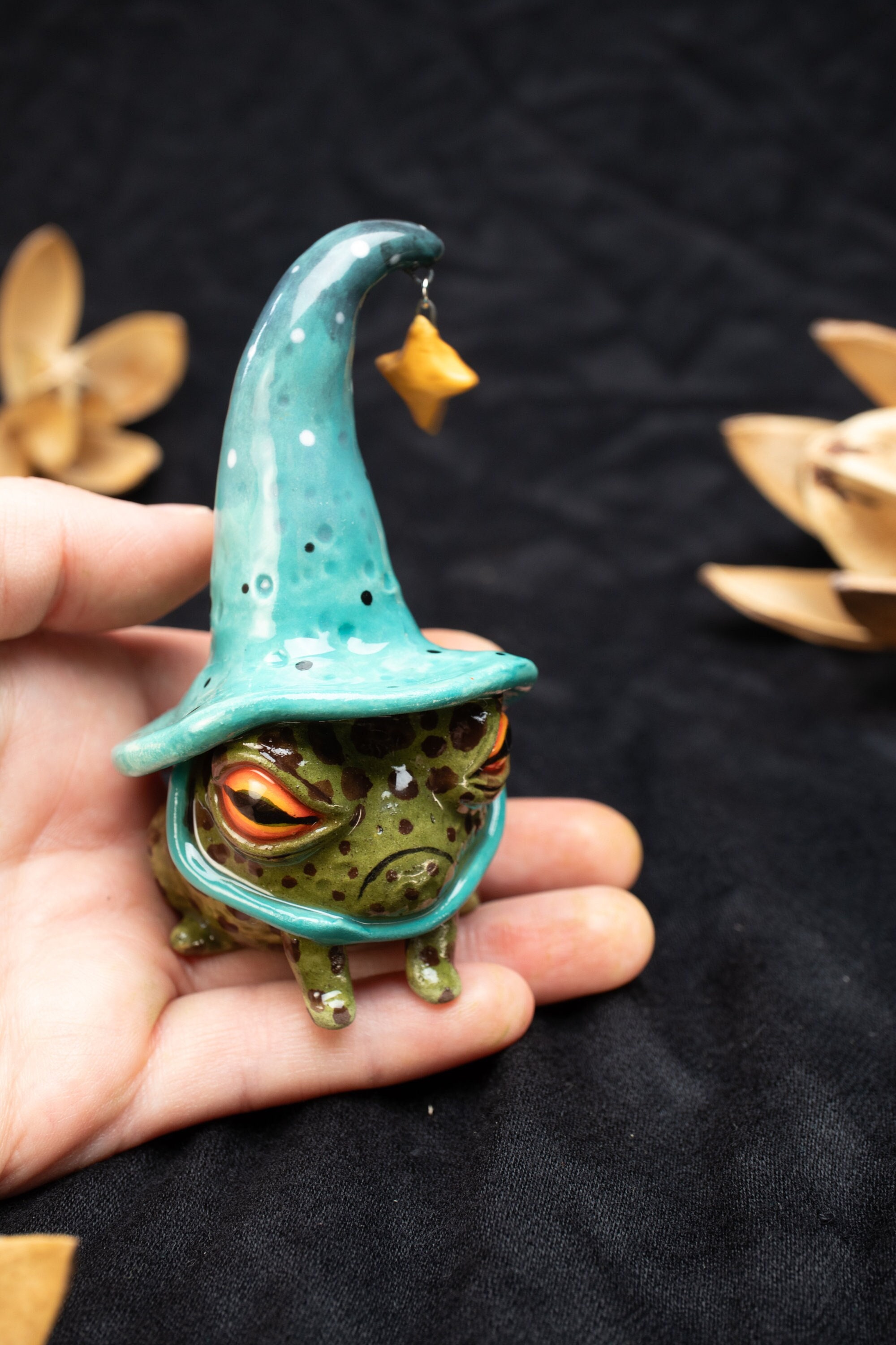 置物 handmade Ceramic Little Wizards Frog With Star - Fully Sculpted and Hand