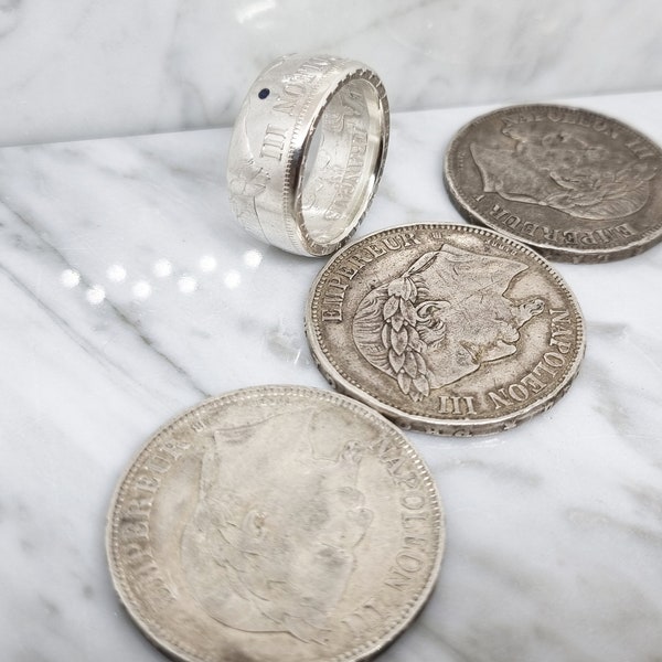 Bague pièce de monnaie 5 Francs Napoléon III visible en argent serti d'un saphir (coin ring)