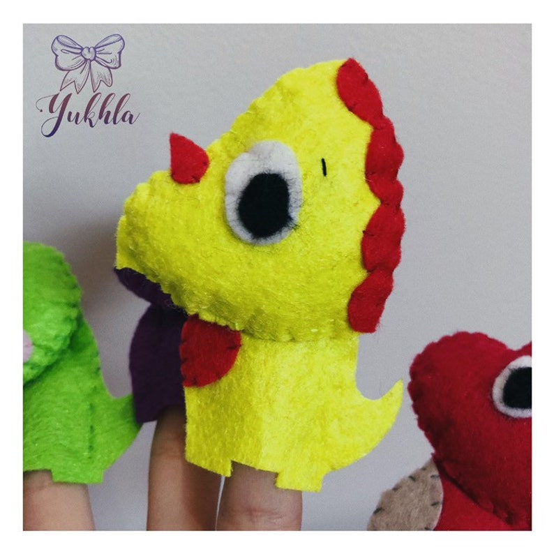 Finger puppets Activity toy Educational game Educational nursery Toddler game Dinosaurs Dinosaurs toy Pretend play Puppets children Puppets