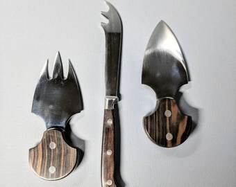 Cheese knives