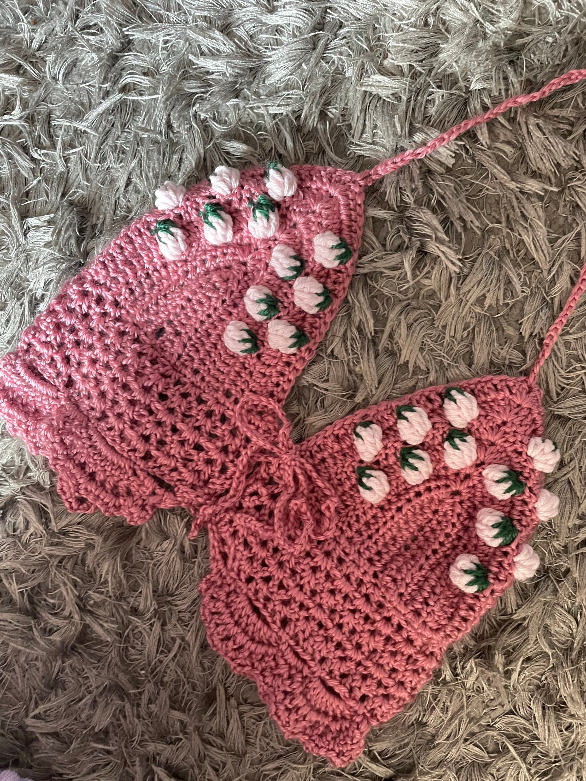 Crochet Strawberry Crop Top - Etsy