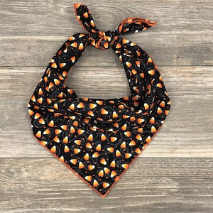 Halloween Tie On Dog Bandana, Candy Corn Bandana, Fall Dog Bandana, Black & Orange Dog Bandana, Sparkle Dog Bandana, Puppy Bandana