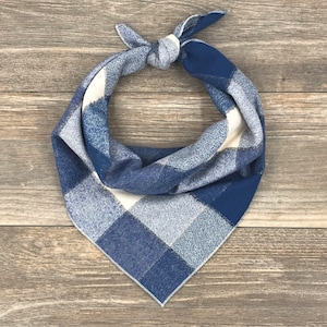 Fall Plaid Tie On Dog Bandana, Flannel Dog Bandana, Blue & White Plaid Dog Bandana, Winter Dog Bandana, Puppy Bandana, Cat Bandana