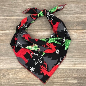 Christmas Tie On Dog Bandana,Green & Red Reindeer Bandana, Christmas Dog Bandana, Holiday Dog Bandana, Christmas Tree Bandana, Puppy Bandana