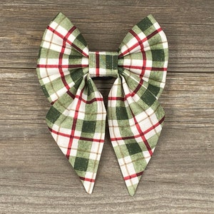 Christmas Dog Collar Bow, Sailor Bow, Red & Green Plaid Collar Bow, Girl Dog Bow, Bow Tie, Collar Bow, Holiday Collar Bow
