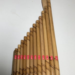 Panpipe Wot: Thai Isan/Lao Bamboo Flute Harmonica Traditional musical instrument