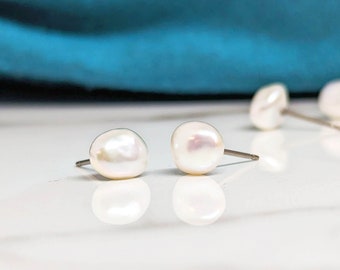 Titanium White Keshi Pearl Earrings -  Small 7mm Real Baroque Pearl Studs, 1pair. Hypoallergenic  Pure Titanium, Nickel Free.