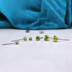 Titanium Peridot Stud Earrings. Faceted Green Solitaire Studs in 3mm,4mm,5mm or 6mm. Hypoallergenic and Nickel Free.