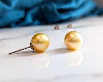 Gold South Sea Pearl Stud Earrings: Luxury Pure Titanium, Hypoallergenic 8mm AA+ Quality Studs.