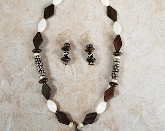 Wood and Shell Necklace and Earring Set