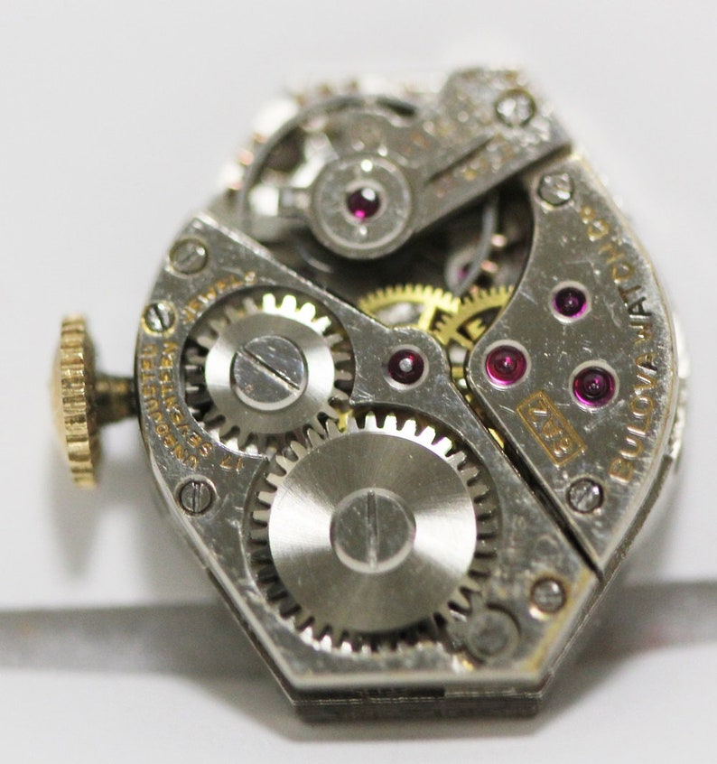 Bulova Ladies Watch 17 Jewel Movement 6AZ for Parts or Repair Etsy