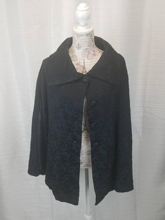 Vintage cape embroidered specialty house  cloak 1… - image 7