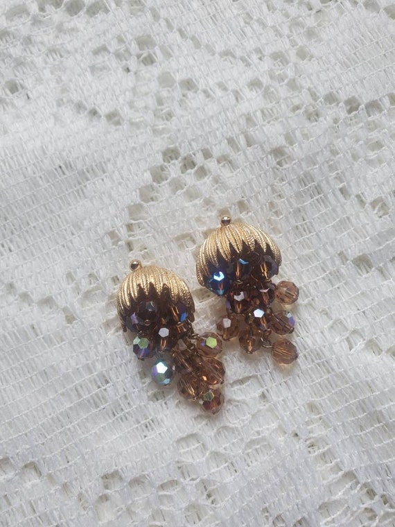 Vintage AB crystal waterfall clip on earrings hob… - image 4