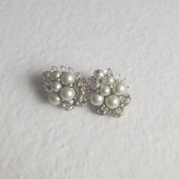 Vintage vendome cluster earrings clip on rhinestones pearls