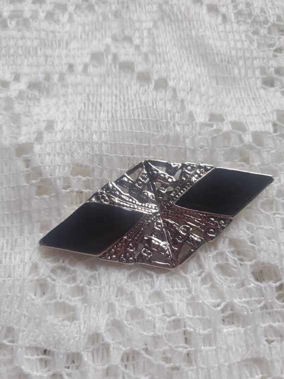 Vintage art deco revival brooch black with filigr… - image 1