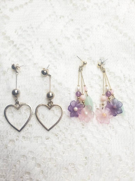 Vintage set of dangle earrings 2 pairs hearts and… - image 1