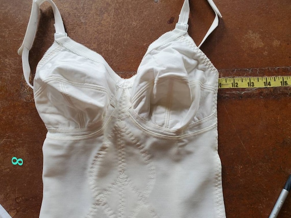 Vintage All in One Shapewear Girdle Deadstock Cortland Corset S/m With  Garter Hooks Pin Up -  Canada
