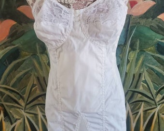 Vintage Playtex Small Wonder Magic Cling Cuff Firm Control Long Leg Girdle  With Garters White Medium 2728 -  New Zealand