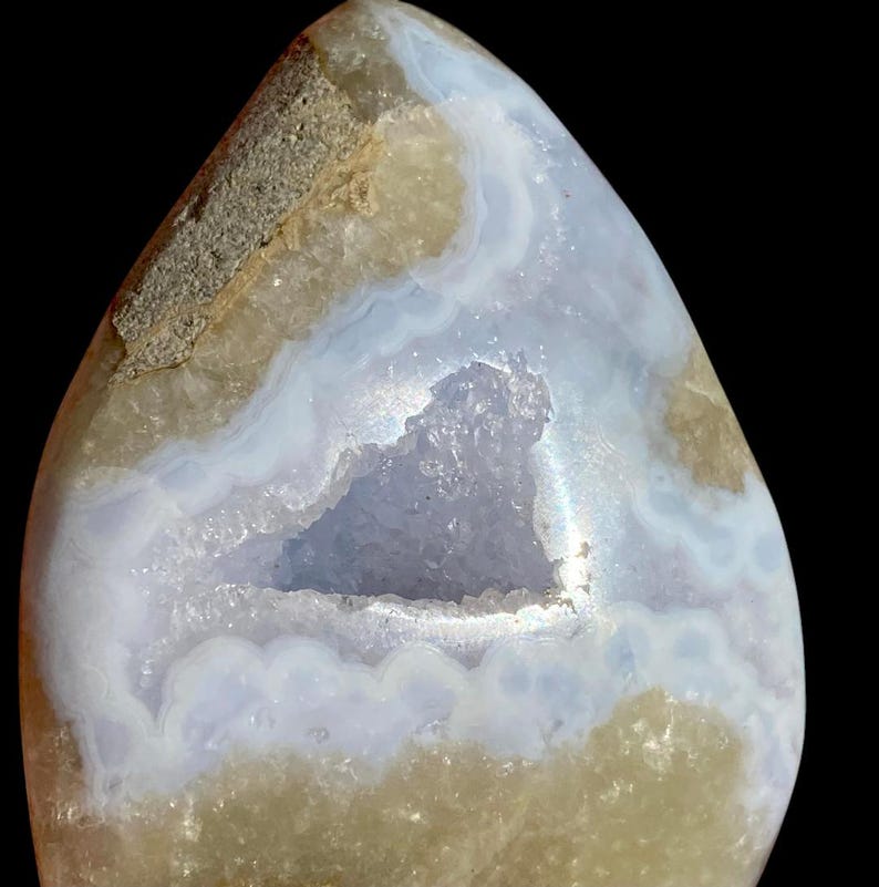 Geoda pulida de ÁGATA DE ENCAJE AZUL Floral imagen 16