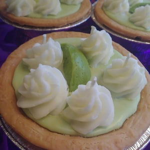 BEST SELLER*** Key Lime Pie Scented Candle