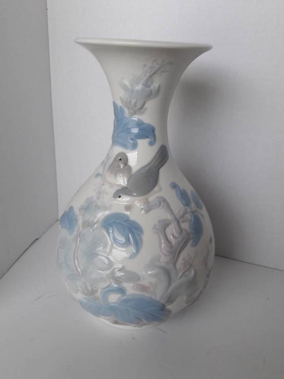 Retired Lladro Porcelain Vase 4691 Rare Hard To Find Etsy